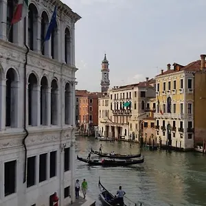  Apartment Gondola Show Italy